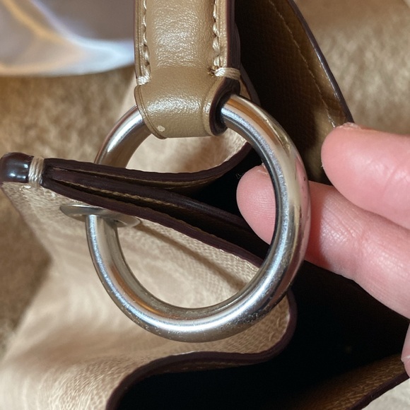 Coach Charlie Bucket shoulder Bag In Signature Canvas - Picture 17 of 17